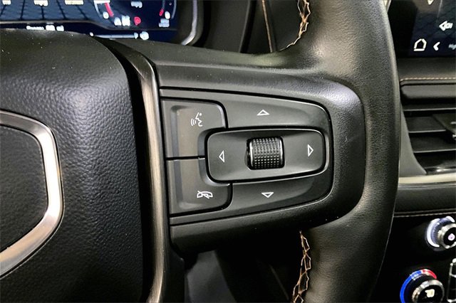 Used 2023 GMC Yukon XL AT4 image 22