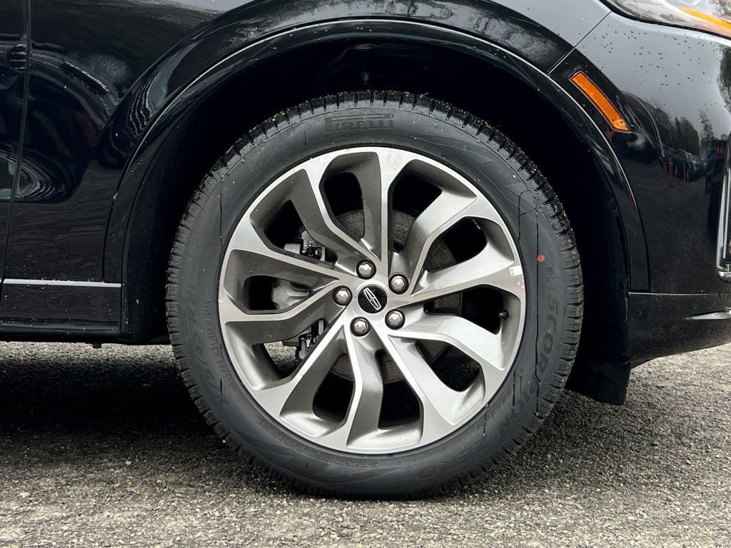 New 2026 Lincoln Aviator AWD w/ Jet Appearance Package image 6