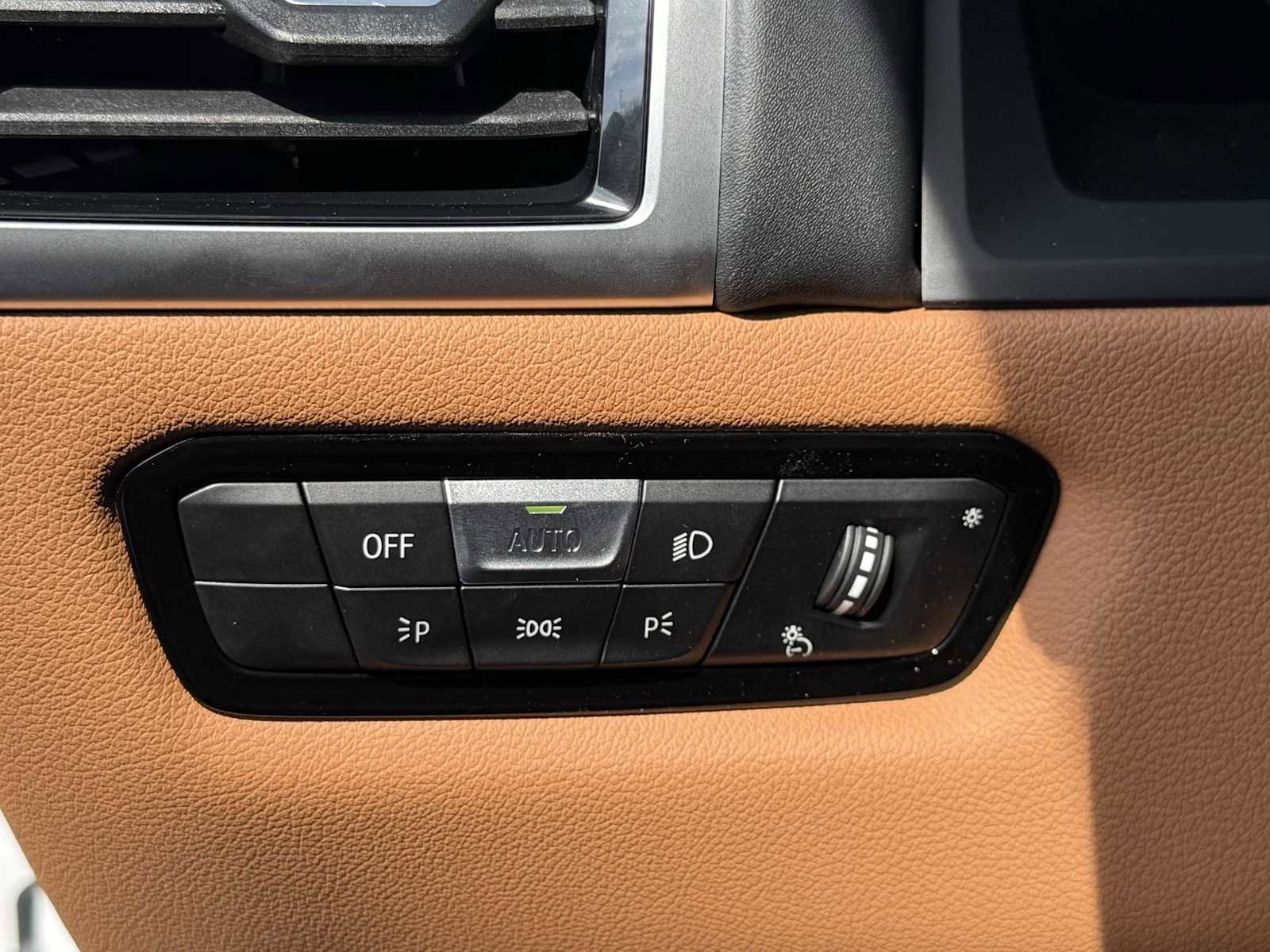 New 2026 BMW M850i xDrive image 28