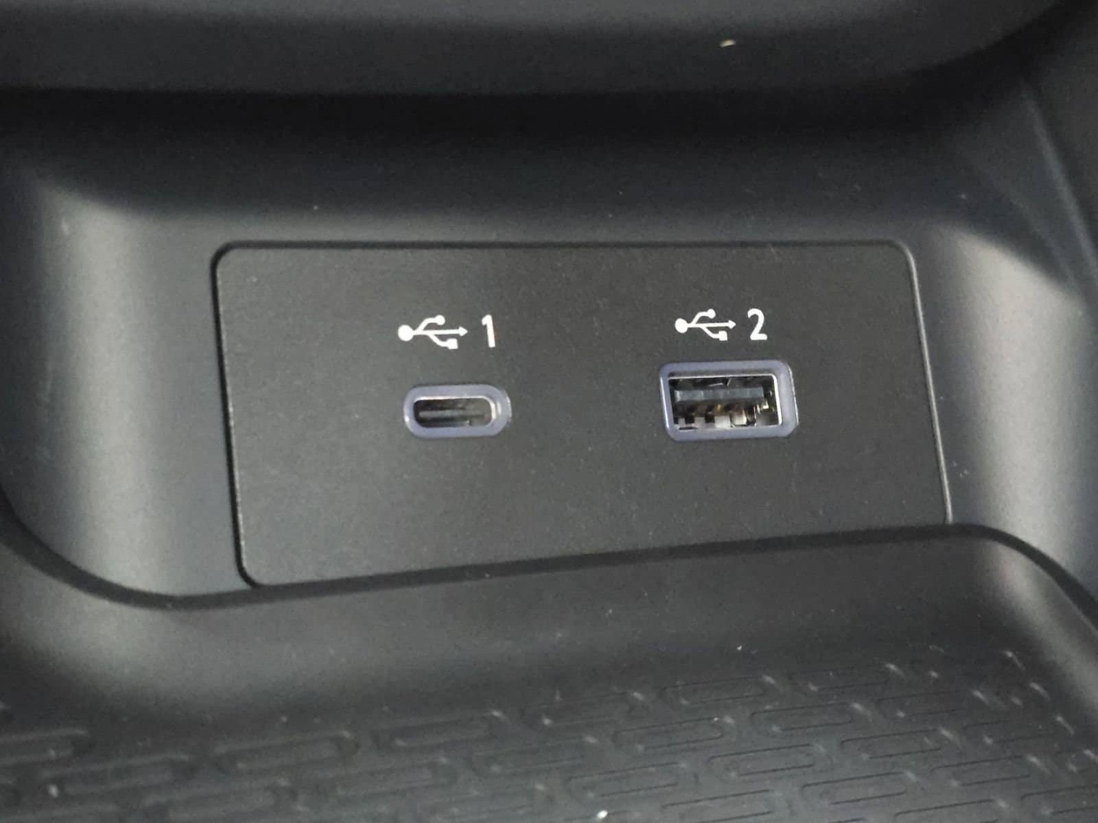 New 2026 Nissan Z Performance w/ Floor Mat Package RWD image 7