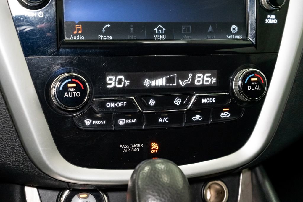 Used 2017 Nissan Murano S w/ Navigation Package image 16