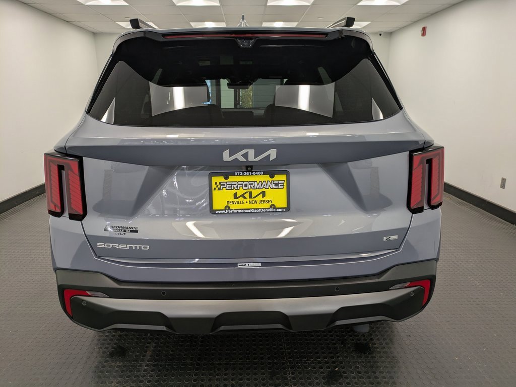 Certified 2024 Kia Sorento SX Prestige image 5