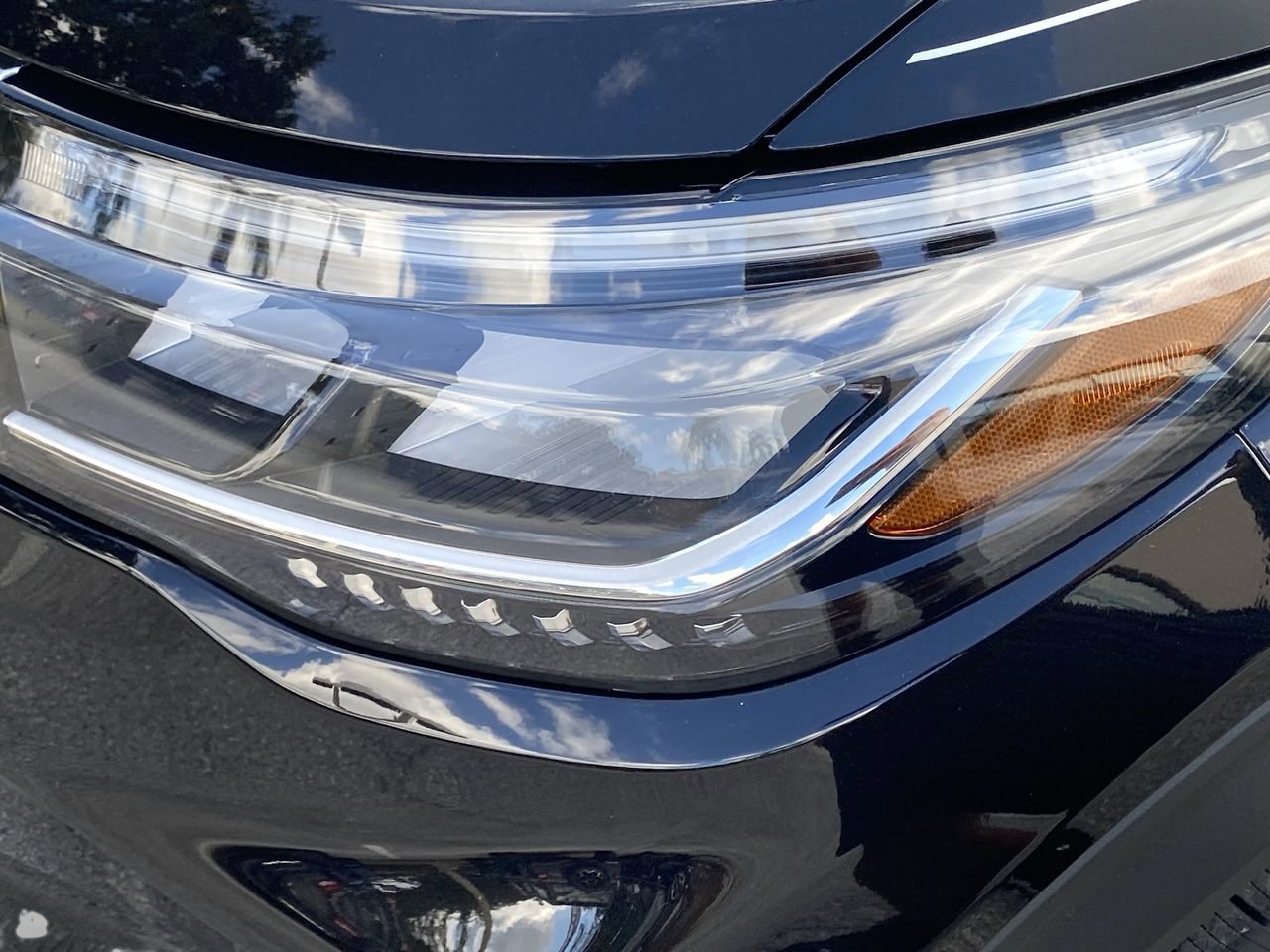 New 2026 Ford Explorer Active w/ Active Comfort Package image 6