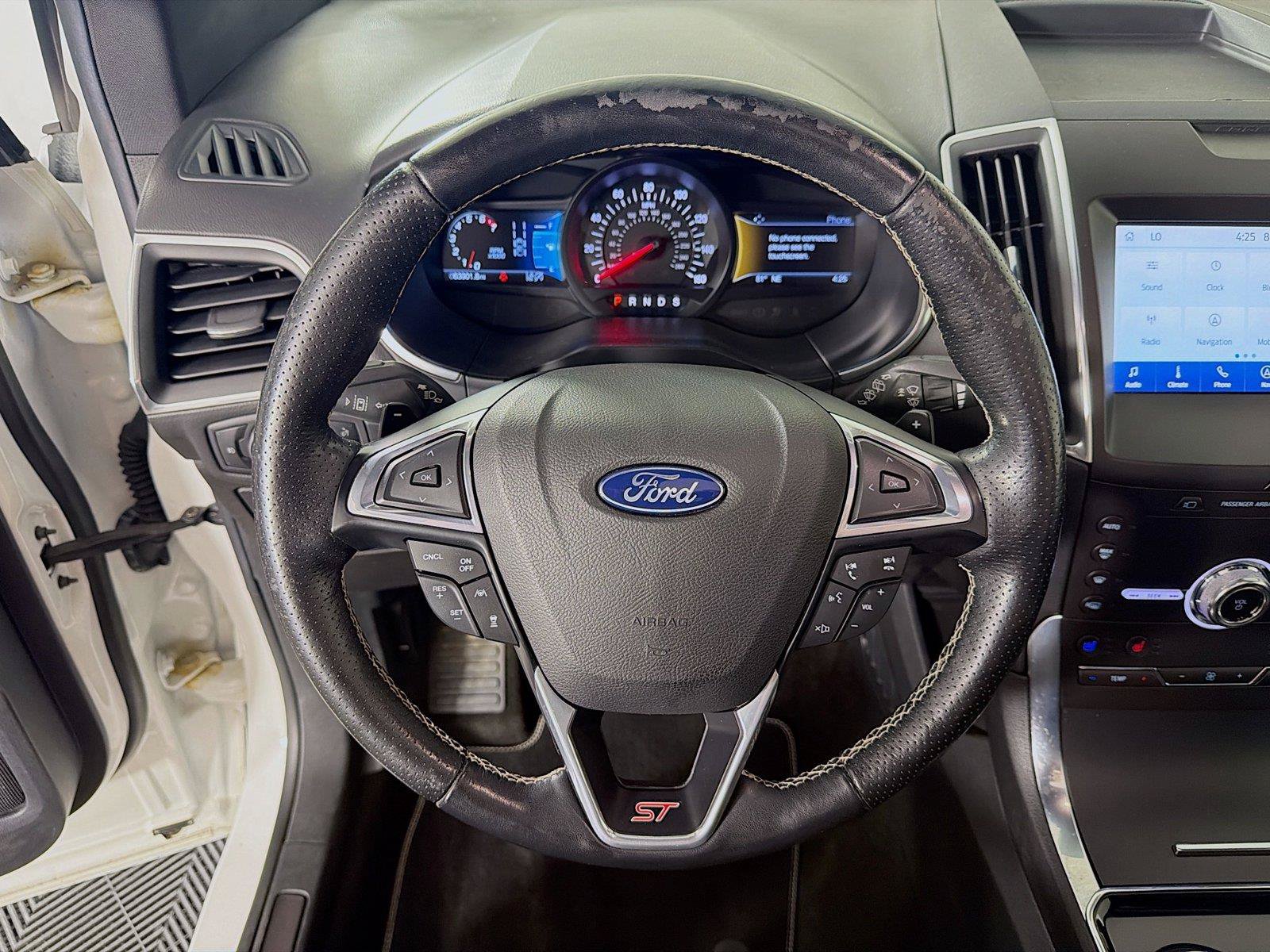 Used 2020 Ford Edge ST w/ Equipment Group 401A AWD/4WD image 3