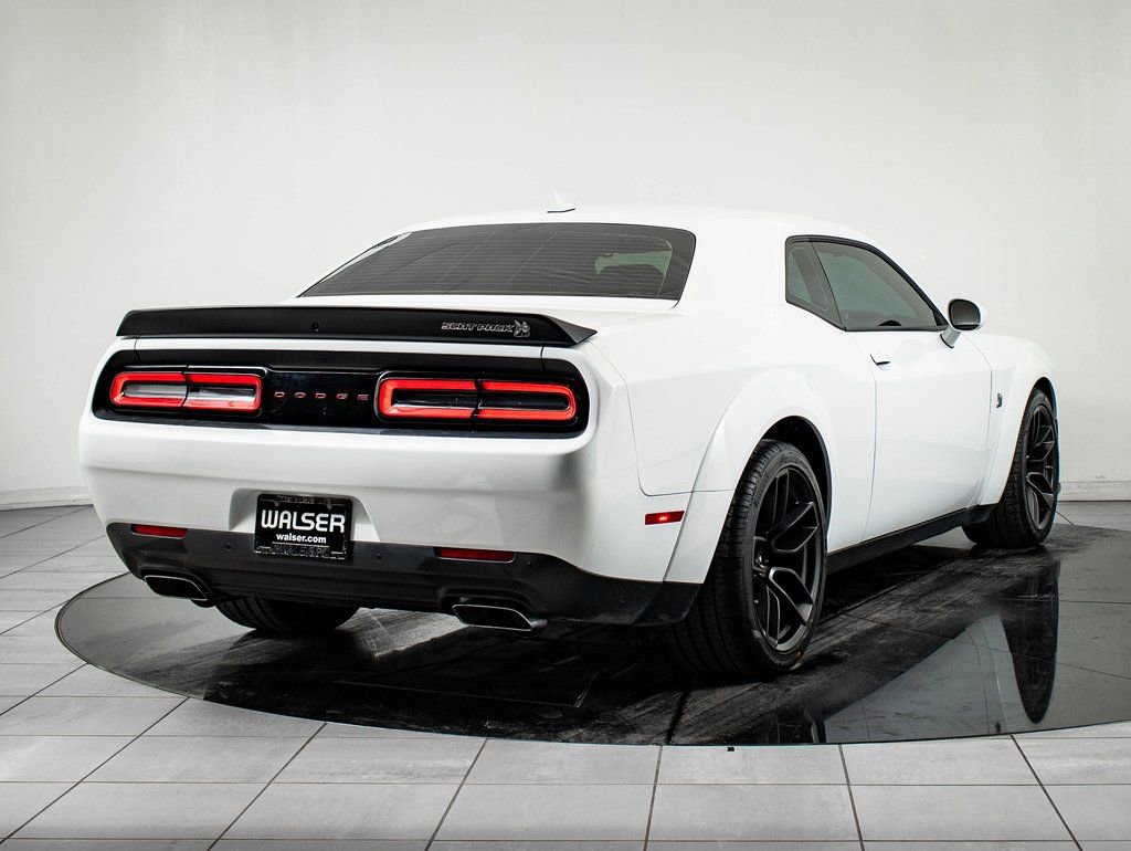 Used 2023 Dodge Challenger R/T Scat Pack image 7