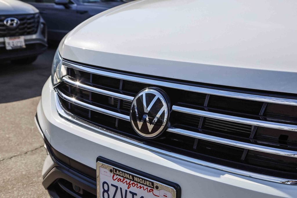 Used 2022 Volkswagen Tiguan SE FWD image 11