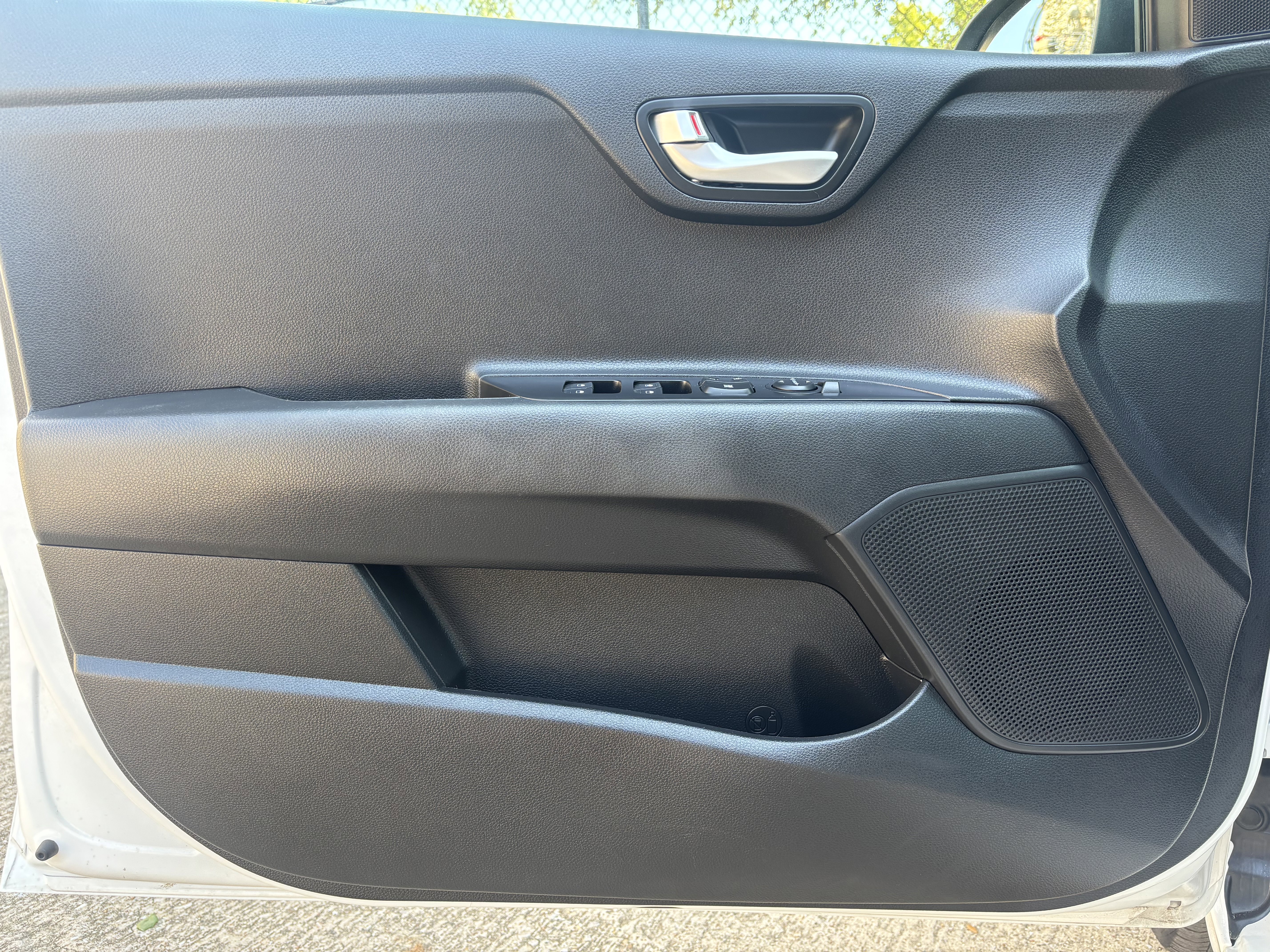 Used 2023 Kia Rio LX image 17