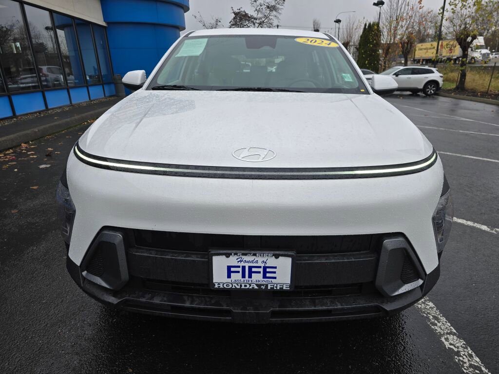 Used 2024 Hyundai Kona SE image 10
