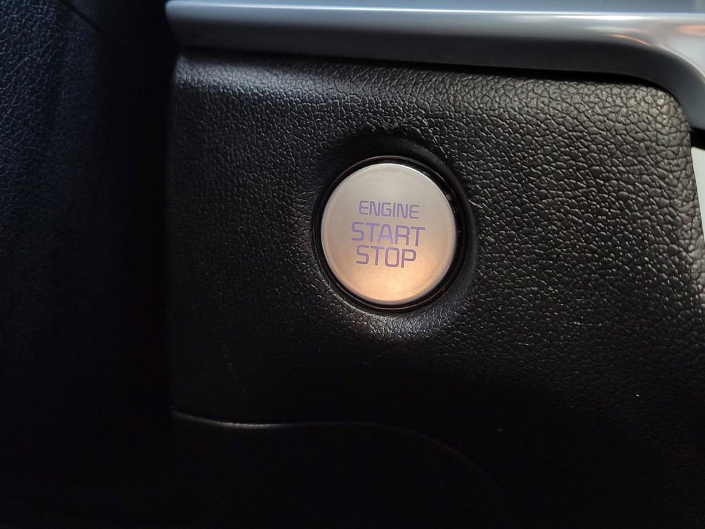 Used 2024 Kia Sorento SX Prestige w/ Sage Leather Package image 31