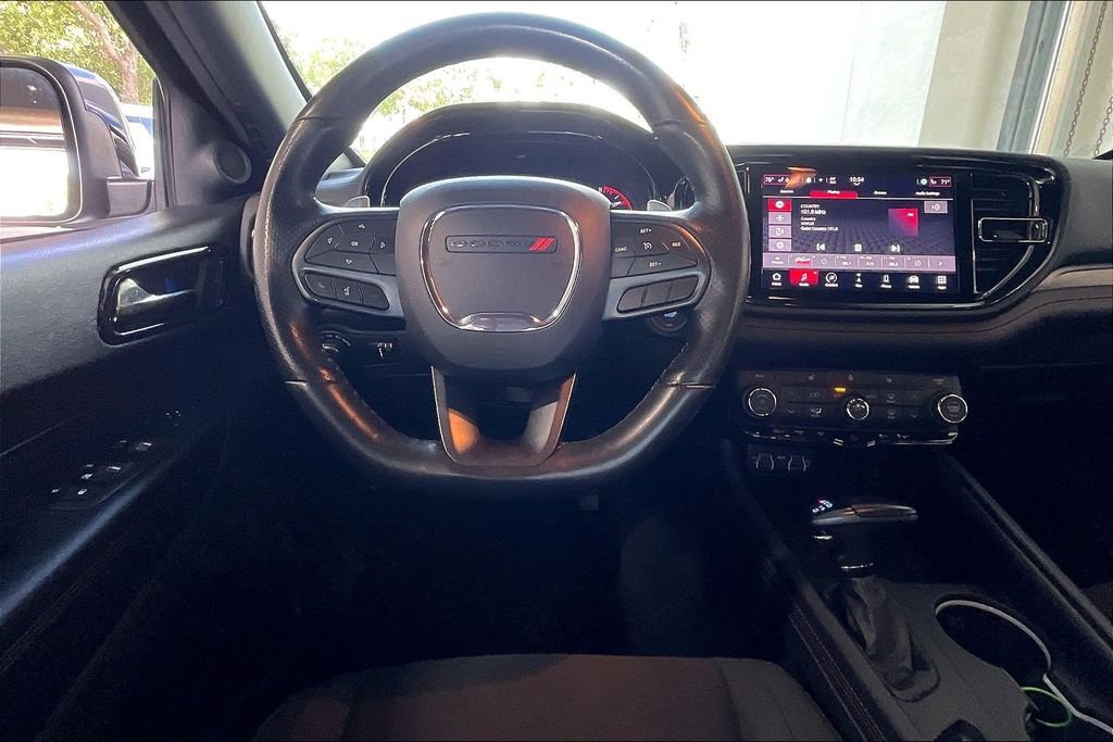 Used 2025 Dodge Durango GT RWD image 5
