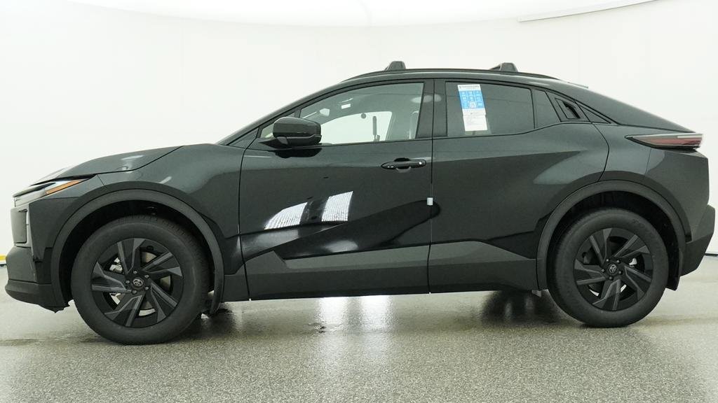 New 2026 Toyota C-HR AWD/4WD image 34