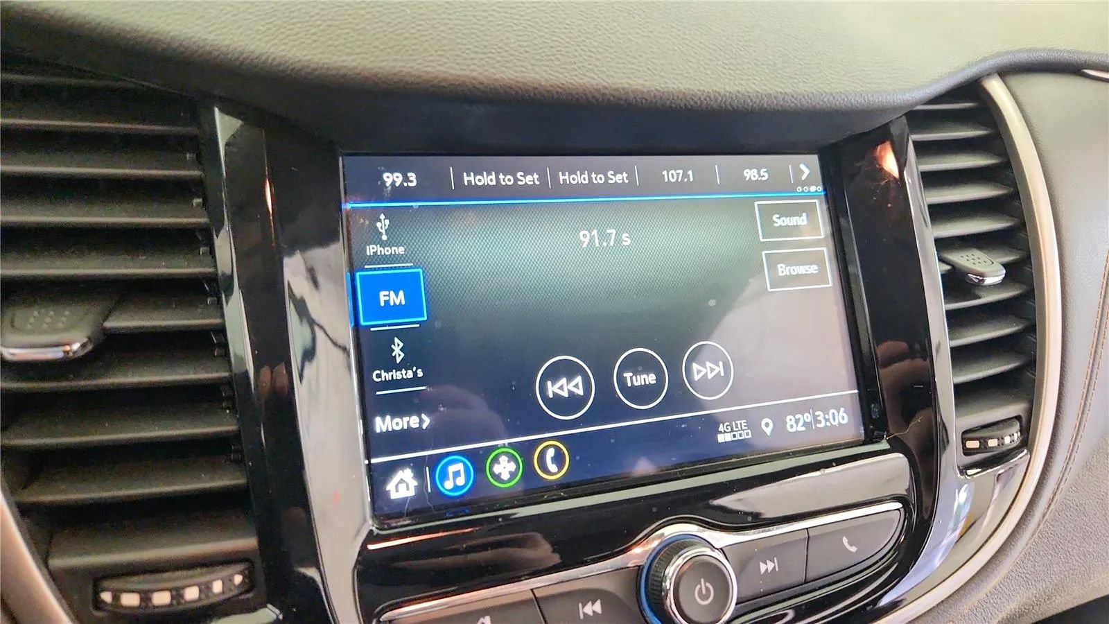 Used 2019 Chevrolet Trax LT w/ Driver Confidence Package FWD image 28