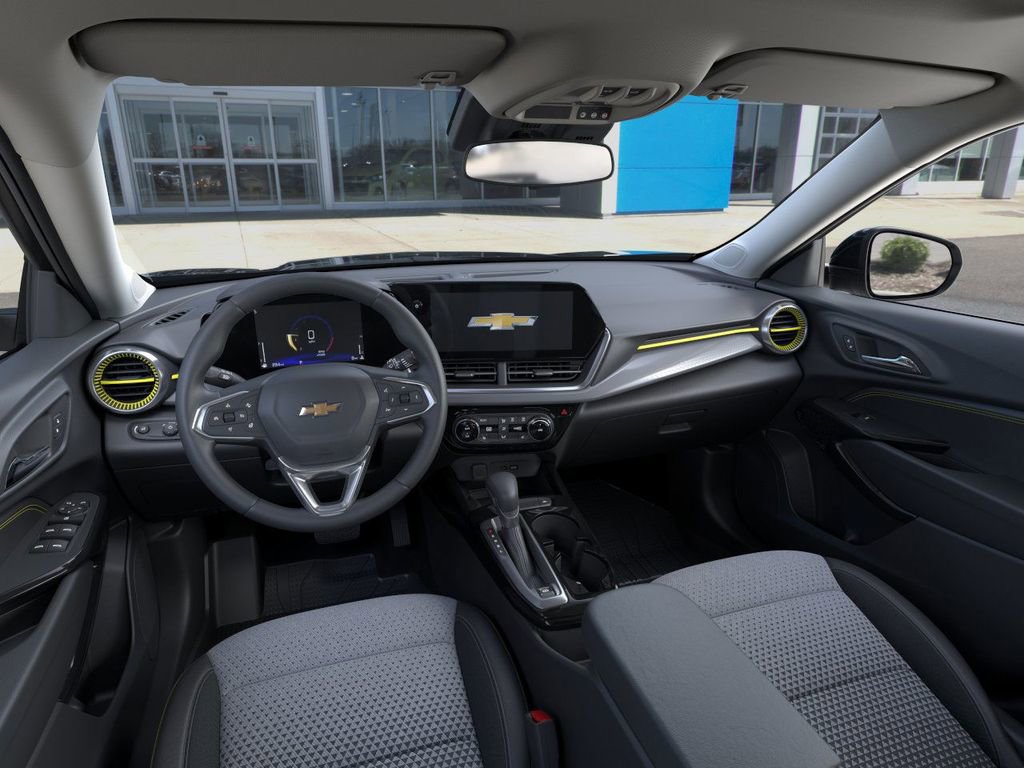 New 2026 Chevrolet Trax LT w/ Sunroof Package image 15
