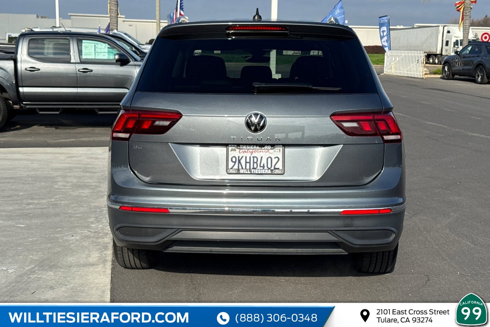 Used 2024 Volkswagen Tiguan SE image 6