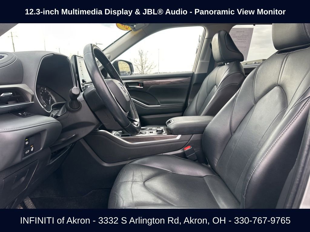 Used 2022 Toyota Highlander Limited AWD/4WD image 46