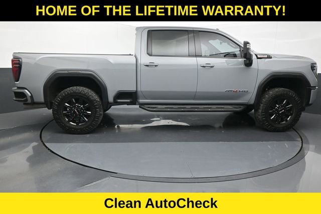 Used 2024 GMC Sierra 2500 AT4 w/ Technology Package AWD/4WD image 7