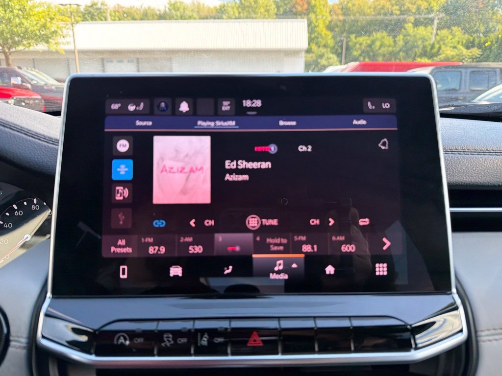 Certified 2022 Jeep Compass Limited AWD/4WD image 19
