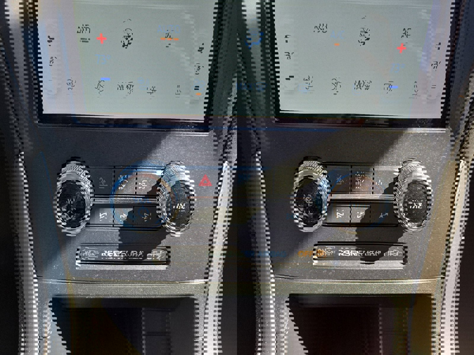 Certified 2024 Ford Edge SEL w/ Convenience Package image 20