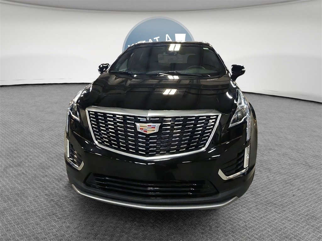 Used 2025 Cadillac XT5 Premium Luxury image 9