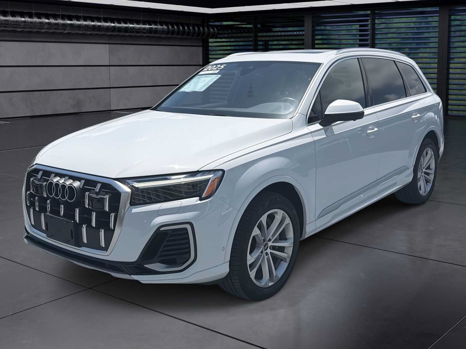 Certified 2025 Audi Q7 3.0T Premium Plus w/ Premium Plus Package AWD/4WD image 1
