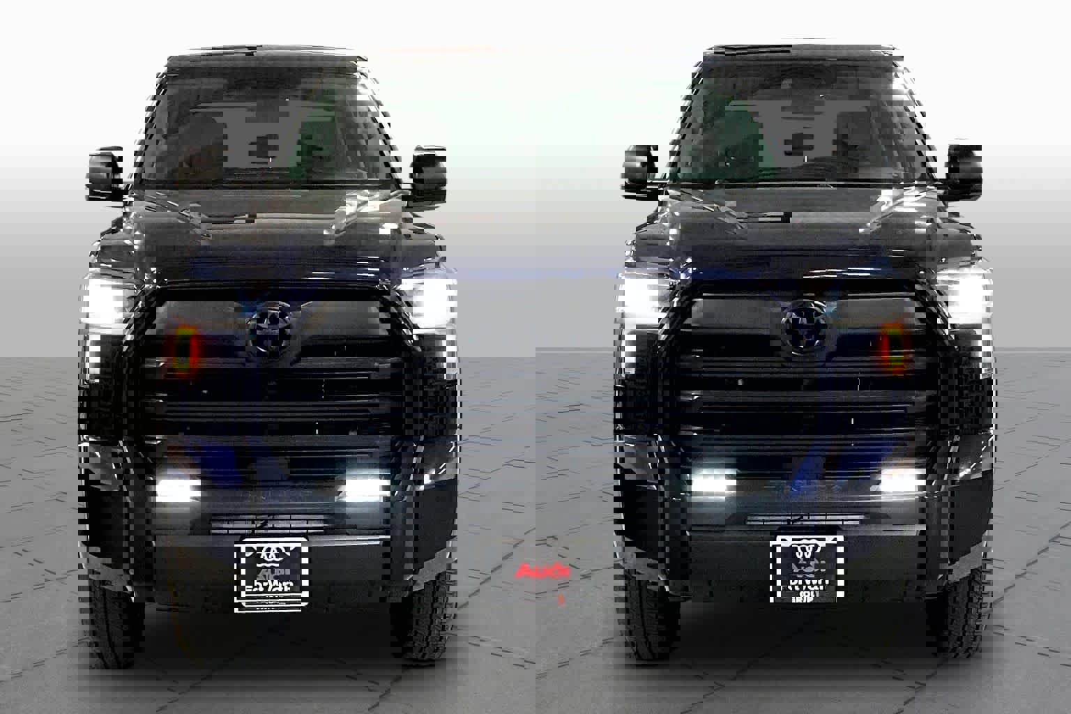 Used 2022 Toyota Tundra SR5 image 4