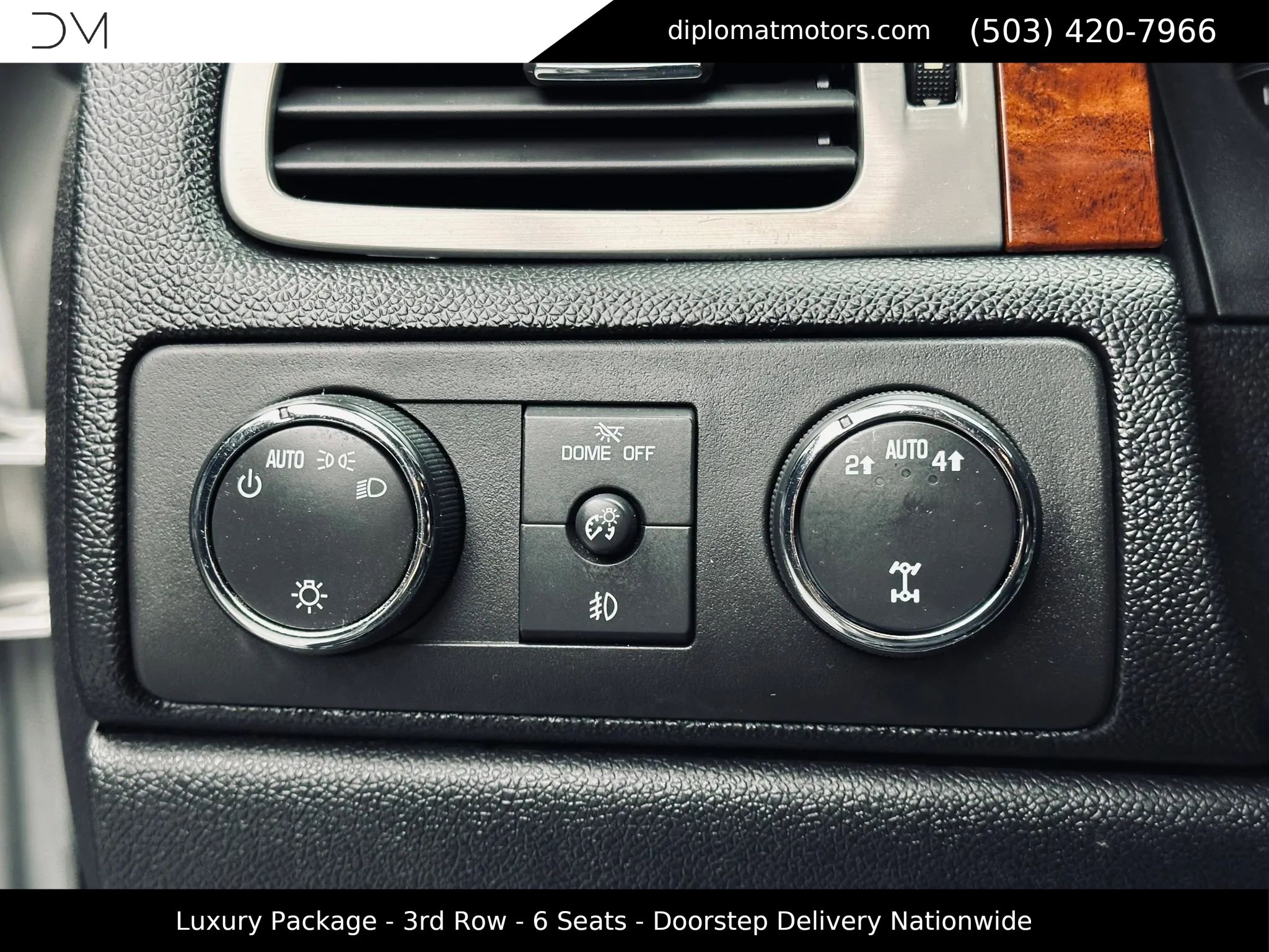 Used 2010 Chevrolet Tahoe LT w/ Luxury Package AWD/4WD image 37