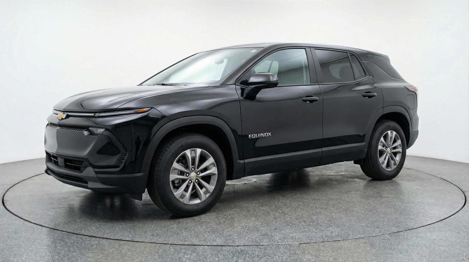 Used 2025 Chevrolet Equinox LT FWD image 3