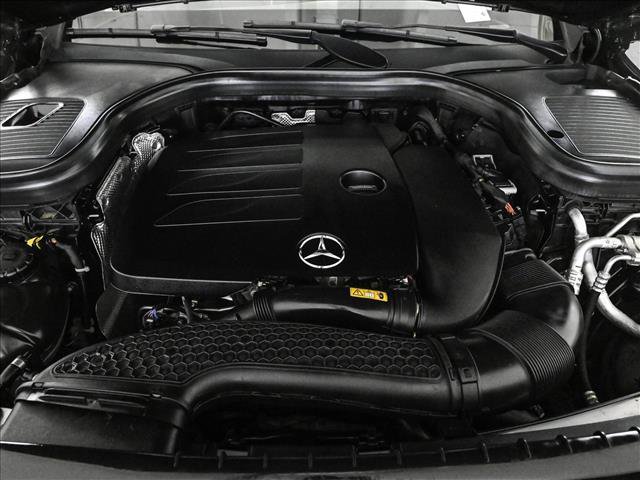 Used 2022 Mercedes-Benz GLC 300 4MATIC image 25
