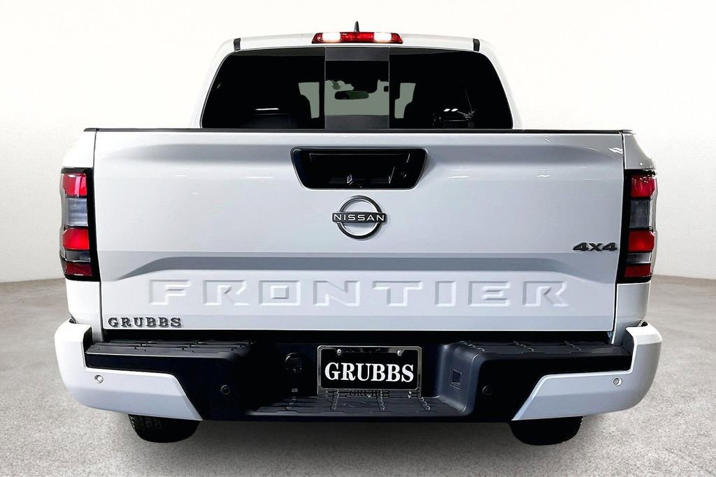 Certified 2025 Nissan Frontier SV w/ SV Convenience Package image 6