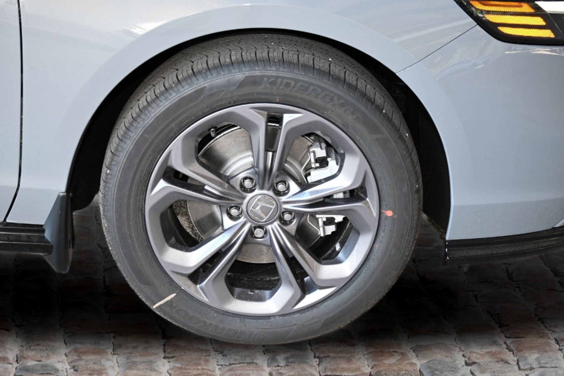 New 2026 Honda Accord EX-L image 33