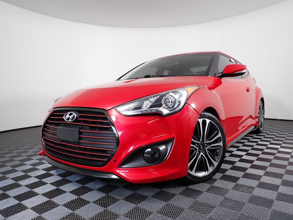 Used 2016 Hyundai Veloster Turbo FWD image 2