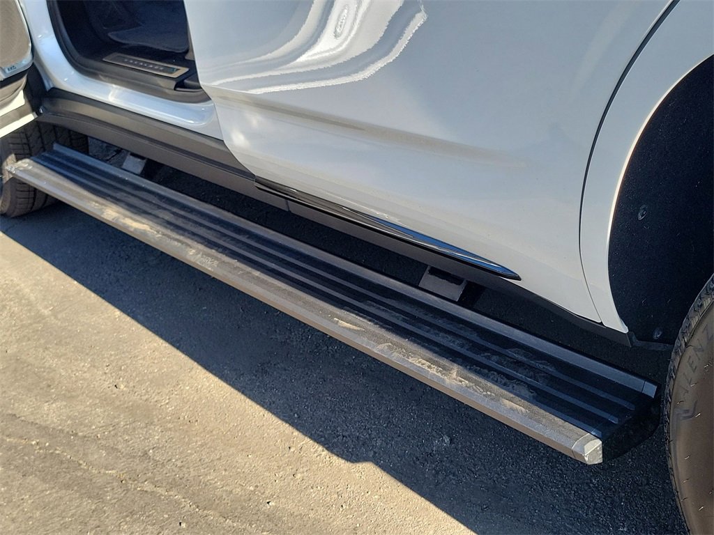 Used 2025 Cadillac Escalade Sport image 35