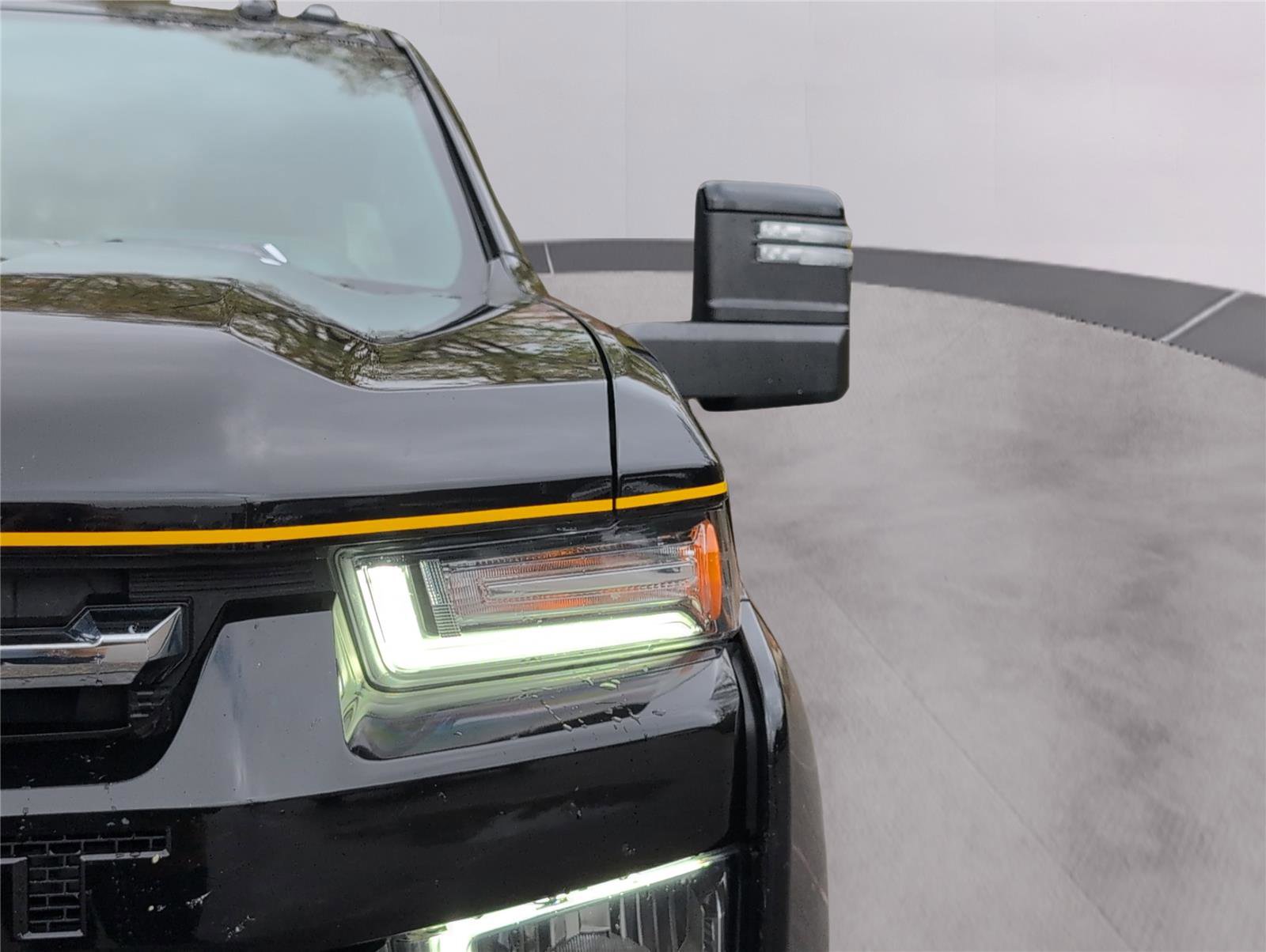 Used 2021 Chevrolet Silverado 2500 LTZ w/ Carhartt Edition image 12