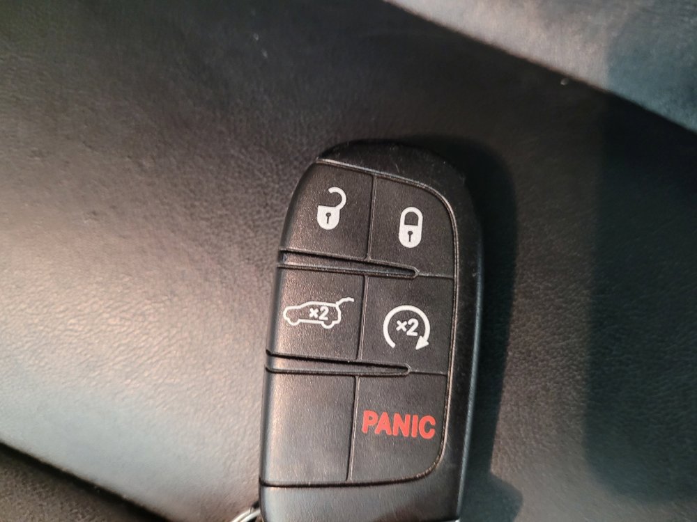 Used 2017 Jeep Grand Cherokee Limited RWD image 32