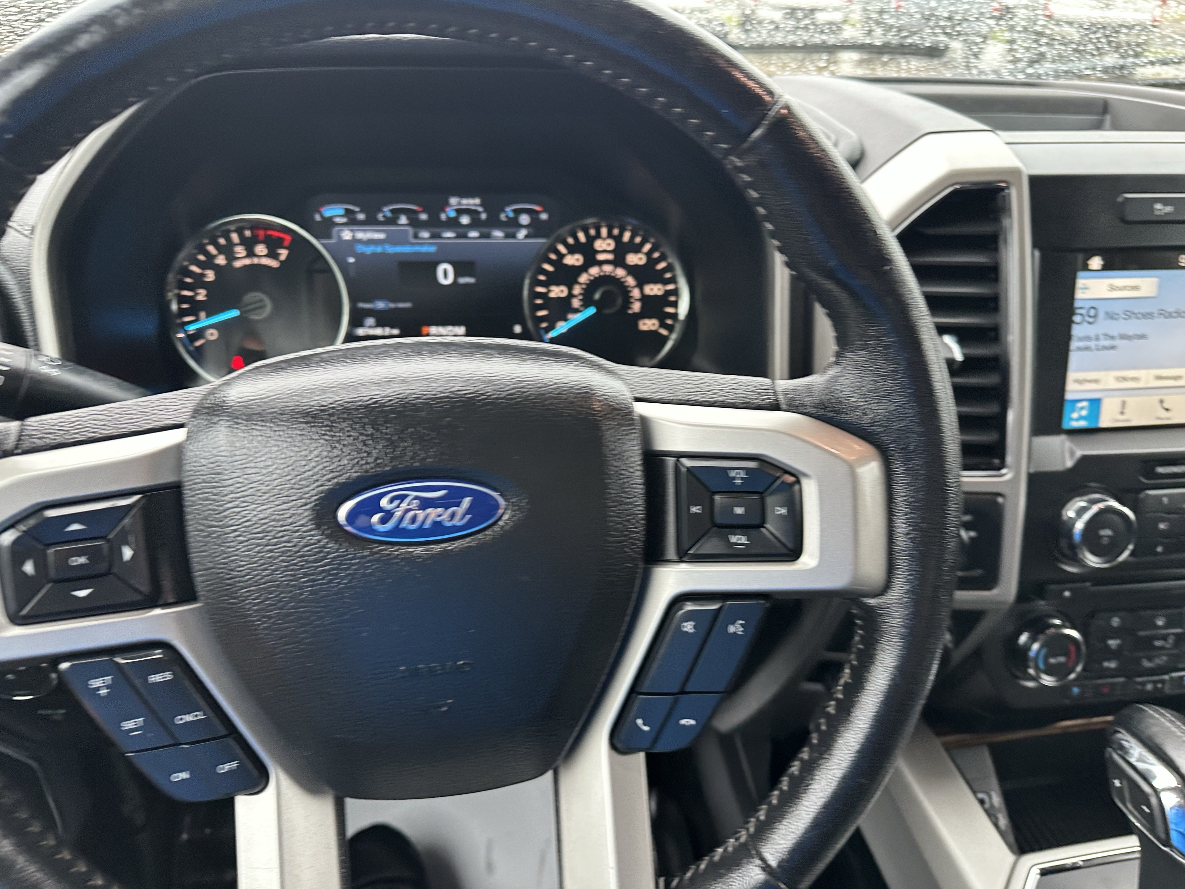 Used 2018 Ford F150 Lariat RWD image 19