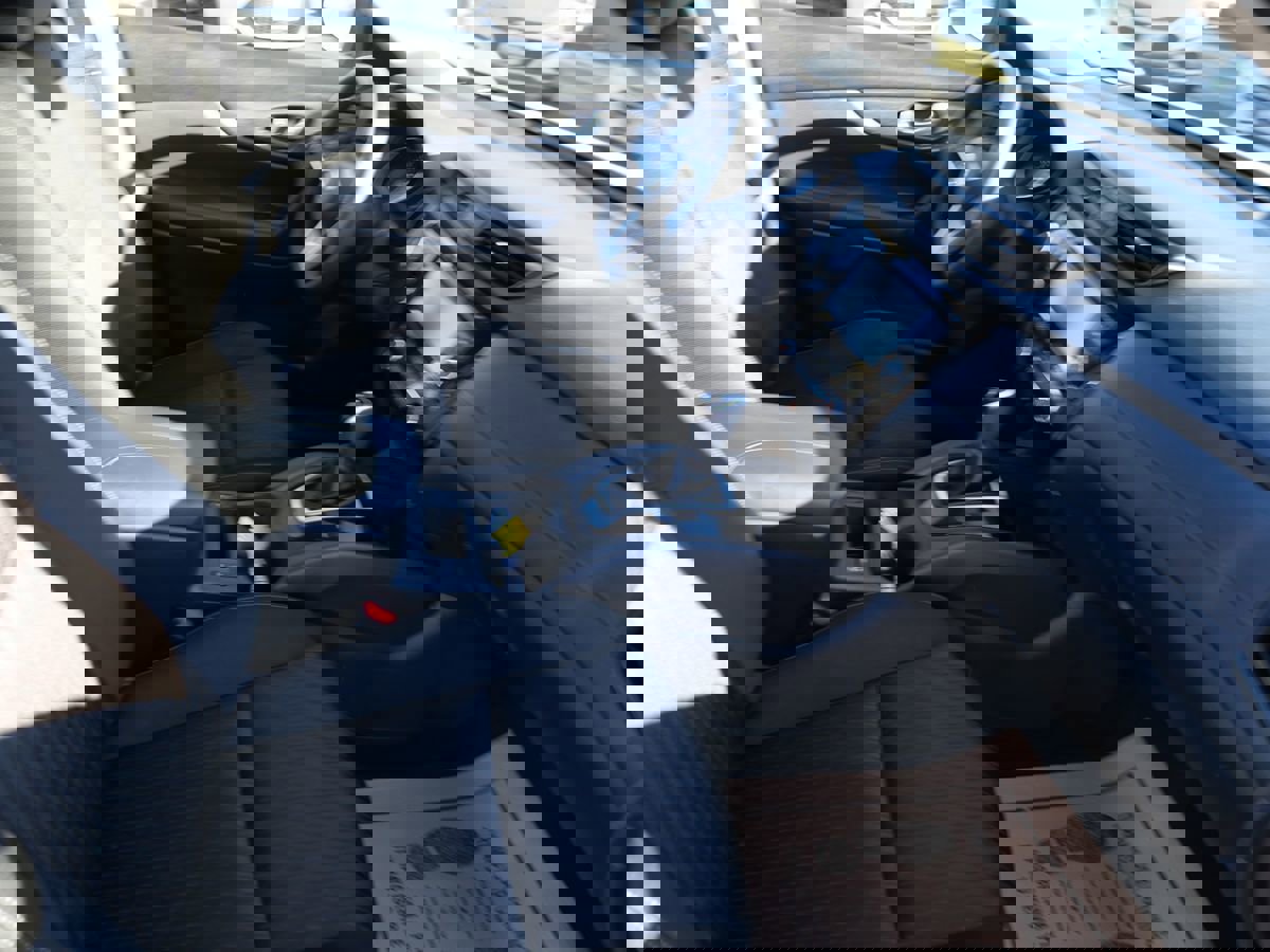 Used 2019 Nissan Rogue SV image 28