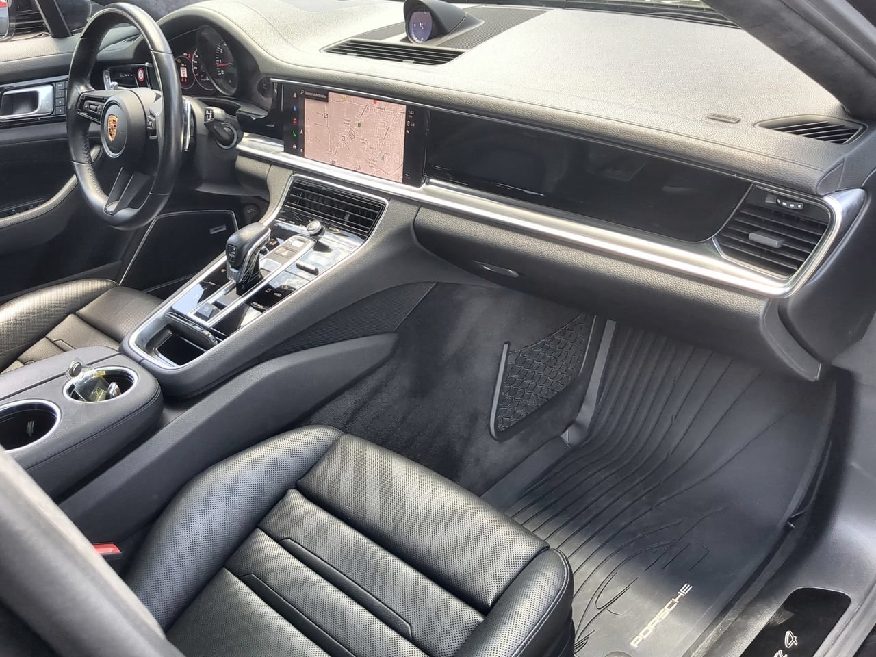 Used 2023 Porsche Panamera 4 Executive AWD/4WD image 29