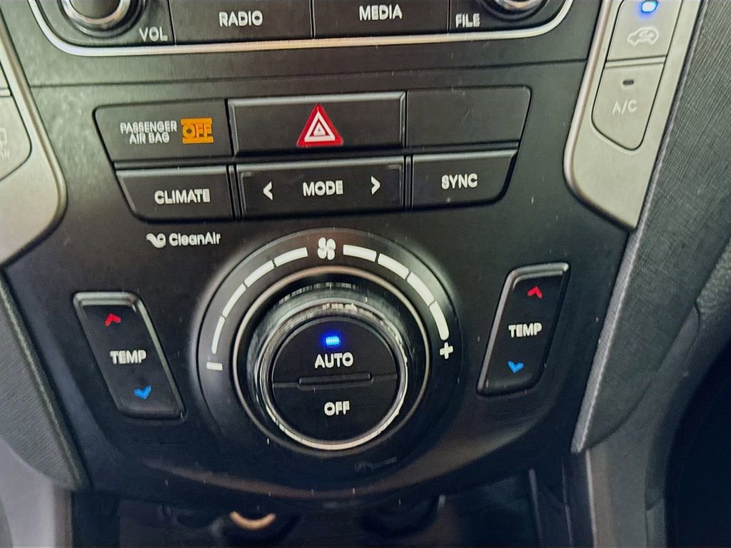 Used 2017 Hyundai Santa Fe Sport 2.0T w/ Cargo Package FWD image 19