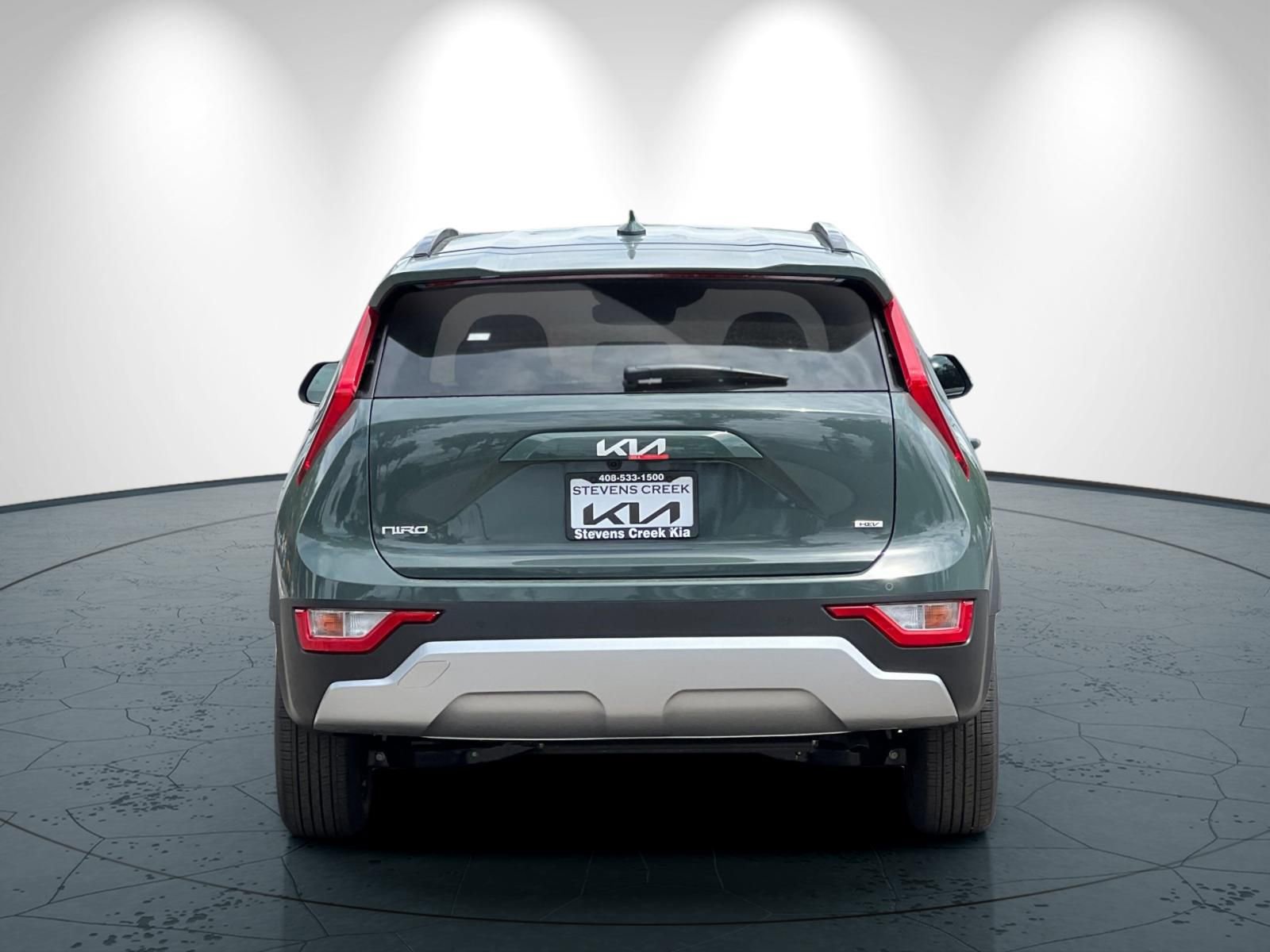 New 2026 Kia Niro EX FWD image 5