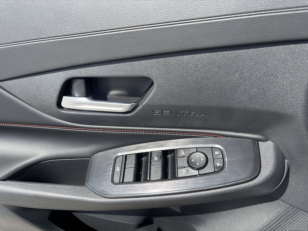 New 2027 Nissan Sentra SR w/ SR Premium Package FWD image 23