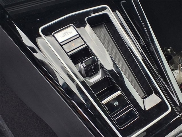 New 2025 Volkswagen GTI SE image 11