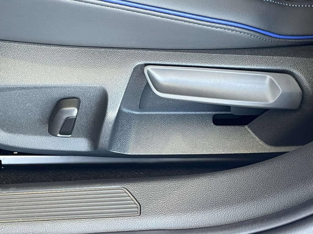 New 2026 Volkswagen Golf w/ Euro Style Package AWD/4WD image 17