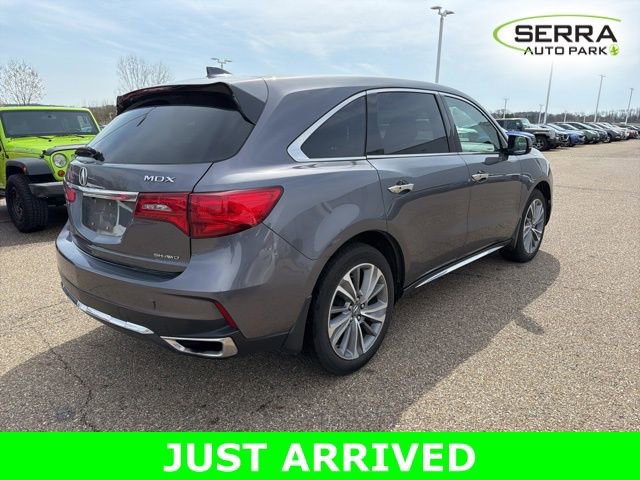 Used 2017 Acura MDX SH-AWD w/ Technology Package image 3