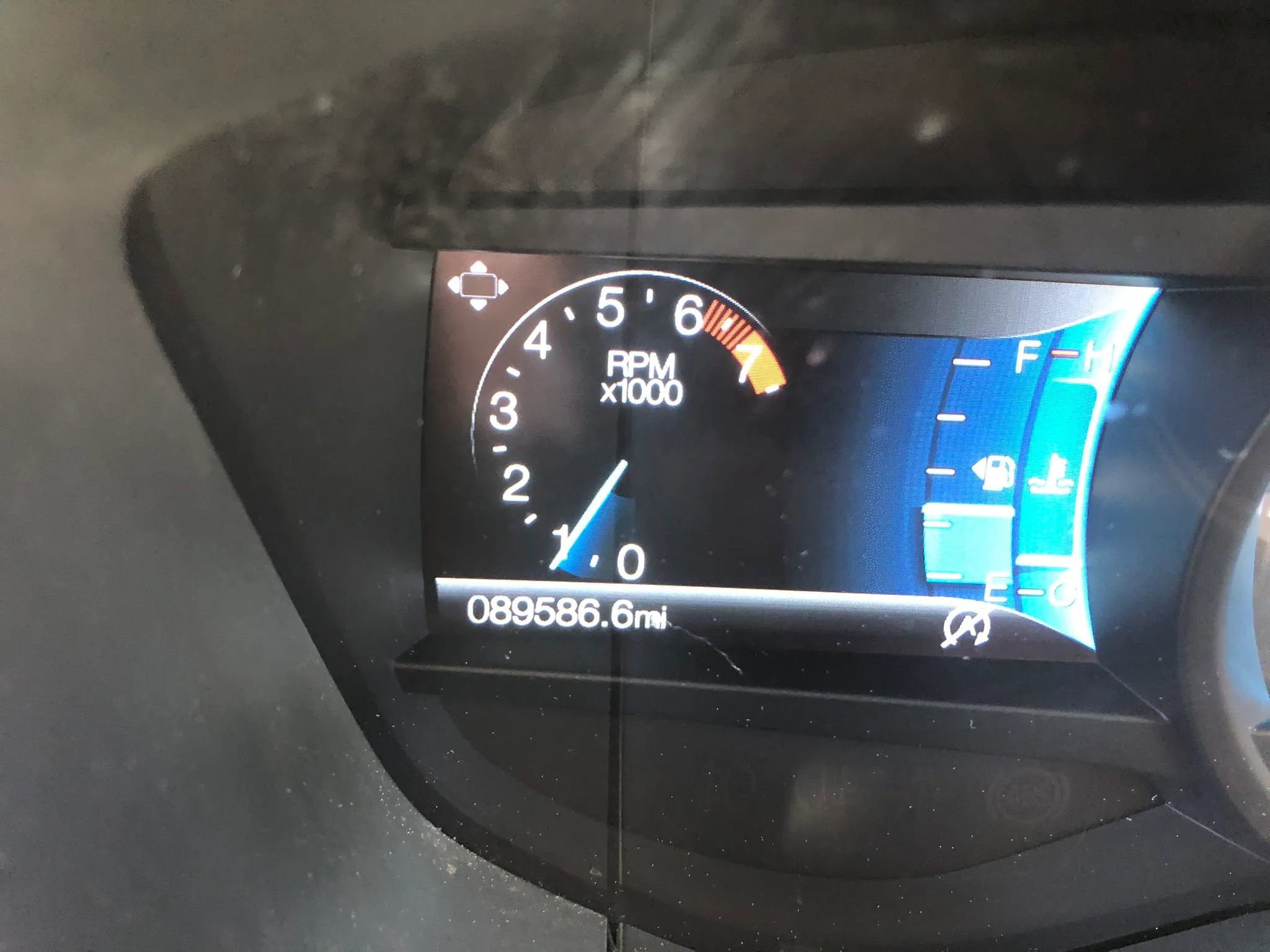 Used 2020 Ford Fusion SE FWD image 25