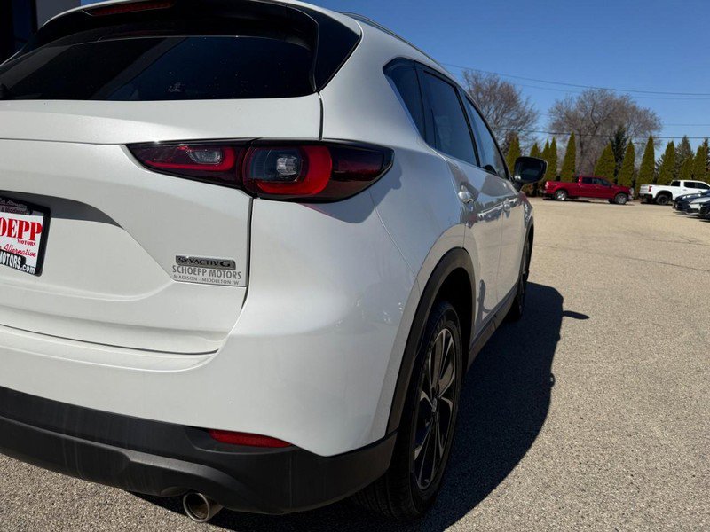 Used 2023 MAZDA CX-5 AWD 2.5 S w/ Premium Plus Pkg image 11
