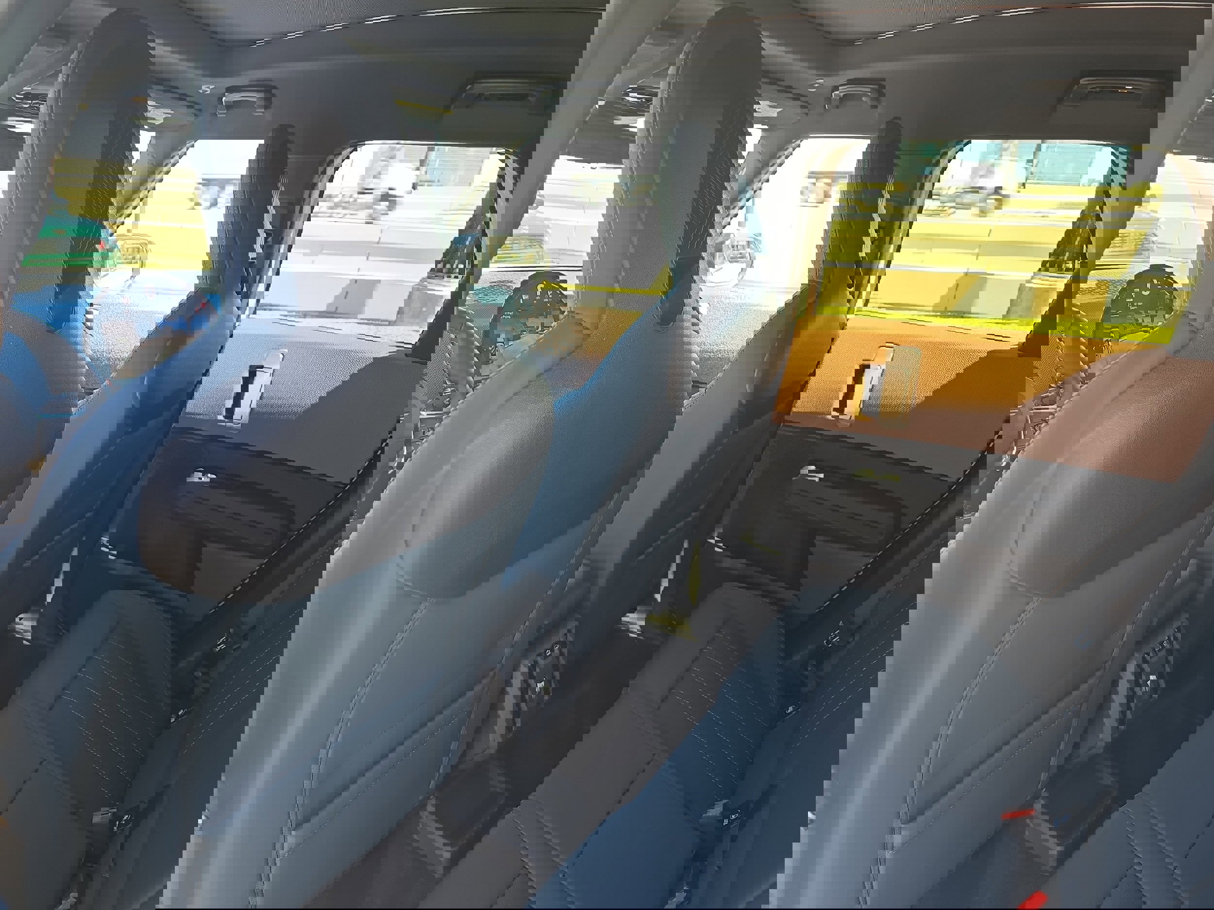 Used 2025 MINI Cooper Countryman S w/ Comfort Package Max image 15