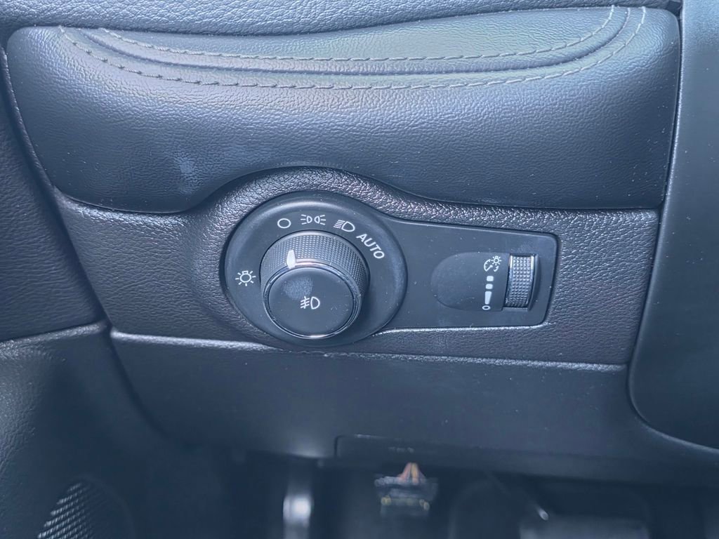 Used 2021 Dodge Durango GT w/ Blacktop Package image 30