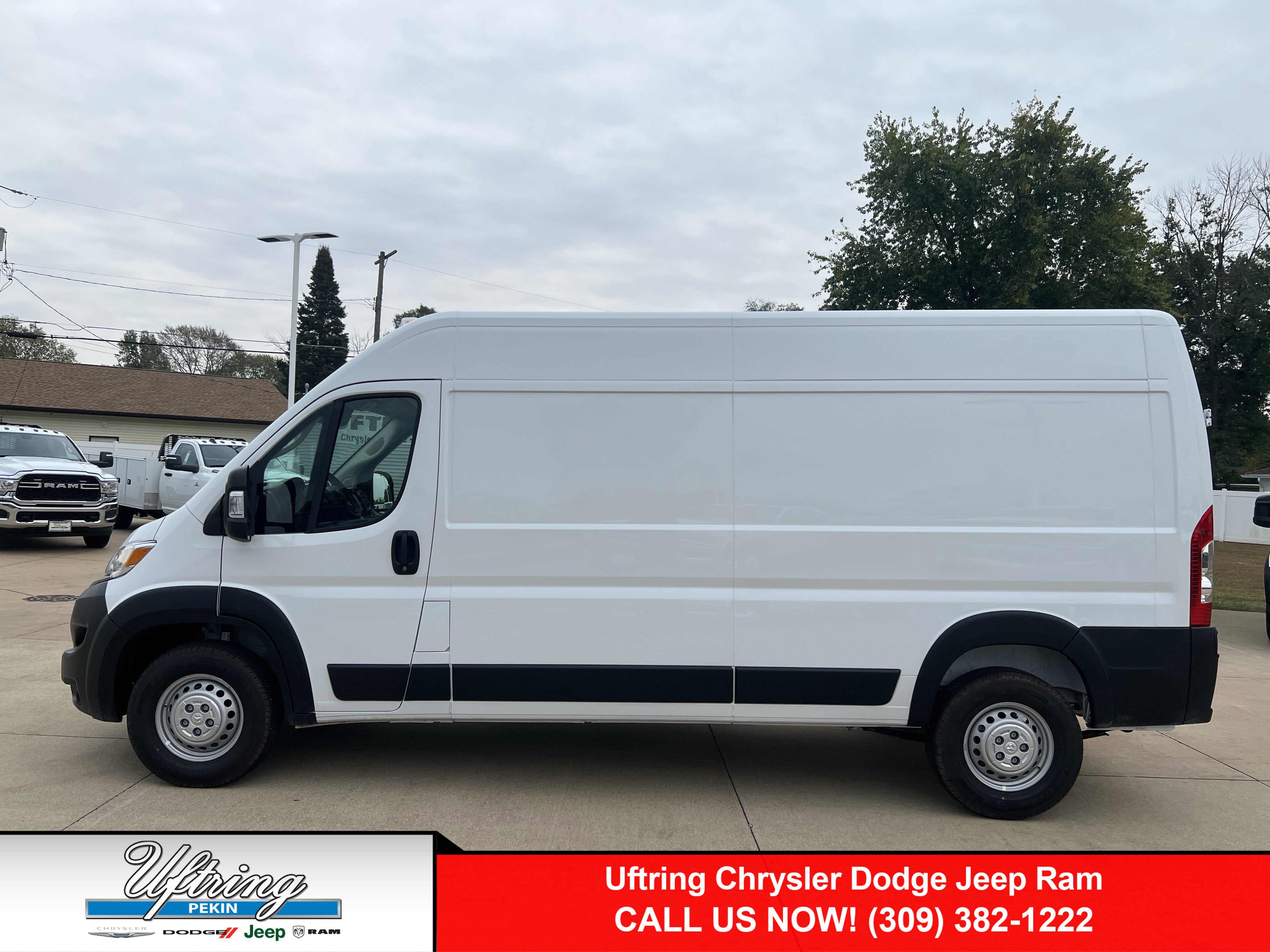 New 2026 RAM ProMaster 2500 w/ Convenience Group image 1