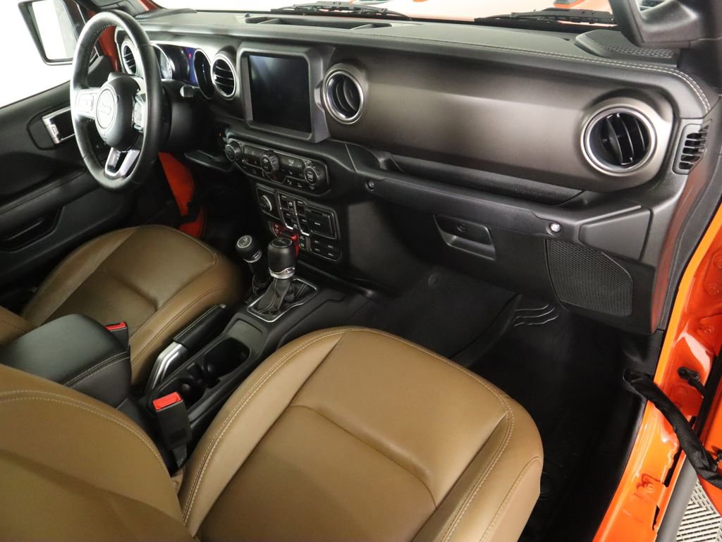 Used 2020 Jeep Gladiator Rubicon w/ Dual Top Group image 18