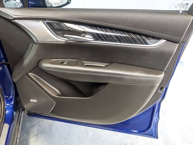 Certified 2023 Cadillac XT6 Premium Luxury w/ Technology Package image 37
